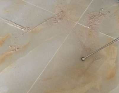 余庆瓷砖空鼓维修公司分享粘合剂选择不当在瓷砖铺贴过程中可能导致以下问题